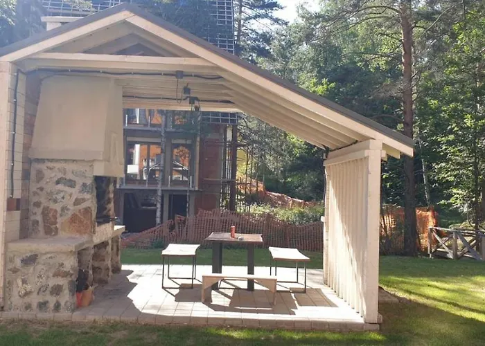 Divcigora Sokic 2 アパート